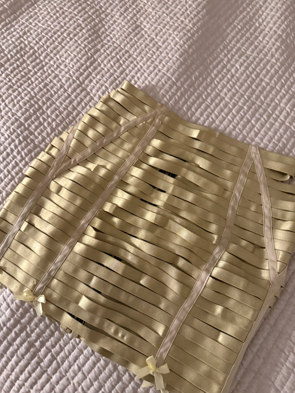 Halter golden skirt